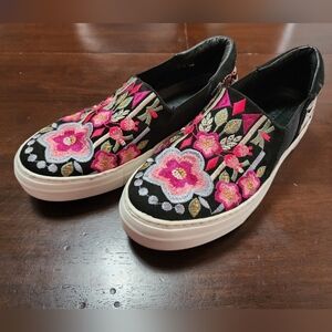 Johnny Was Black Suede Embroidered Shoe